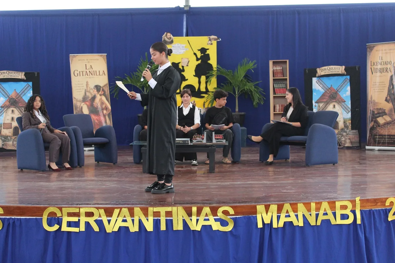 Estudiantes en actividad académica y cultural
